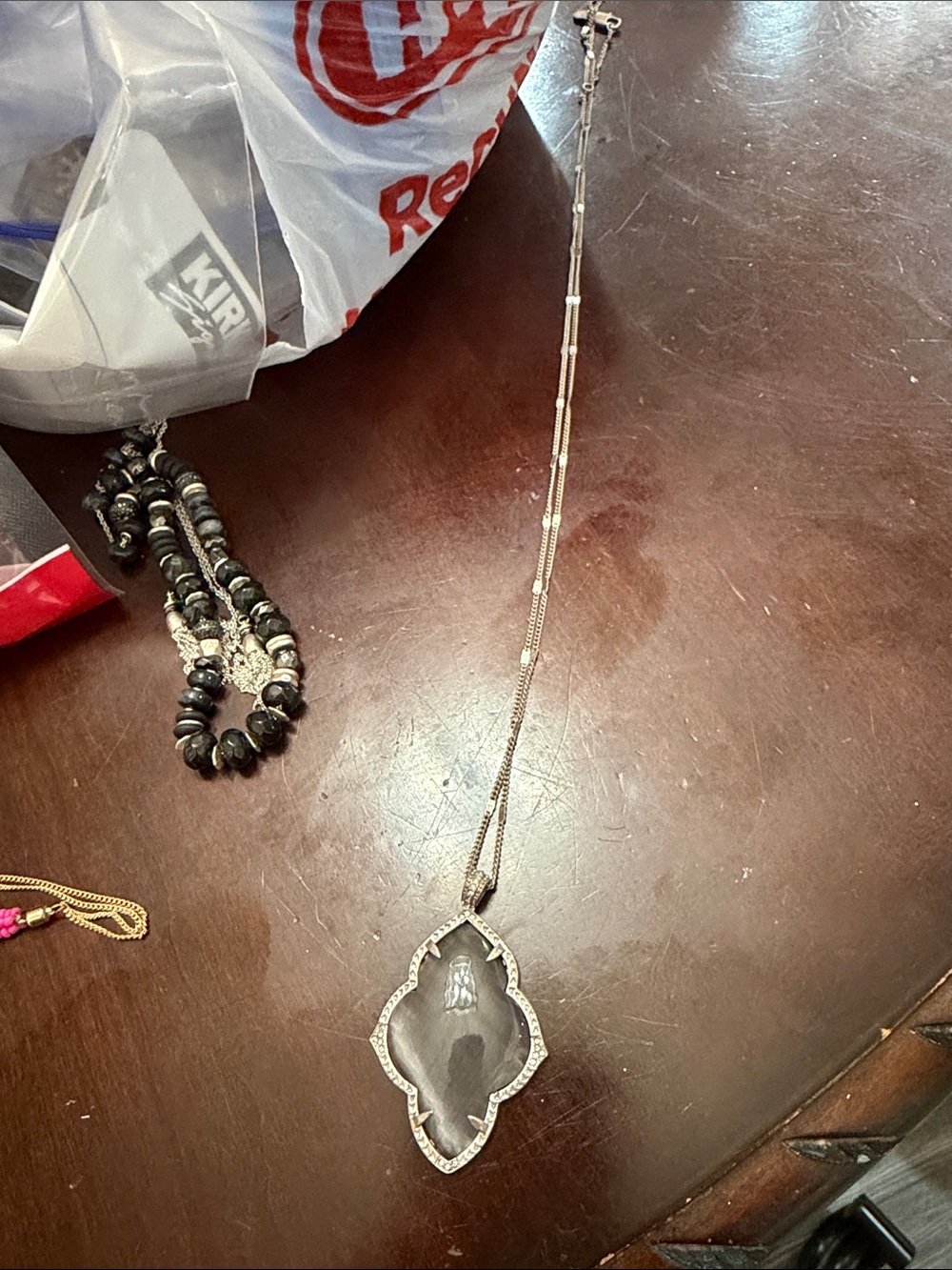 Stella & Dot Silver Floral Quatrefoil Pendant Necklace